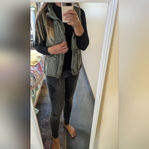 💕3 For 12💕Ashley Outerwear Vest medium